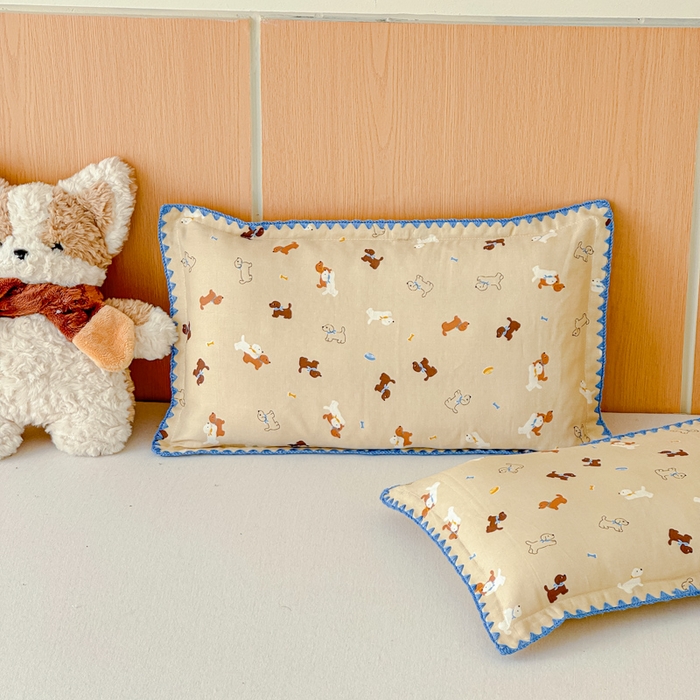 91家纺网 家纺一手货源 找家纺 金丝鸟家纺 2026新款全棉双层纱贝壳边款枕套多规格儿童枕套 暖系派对