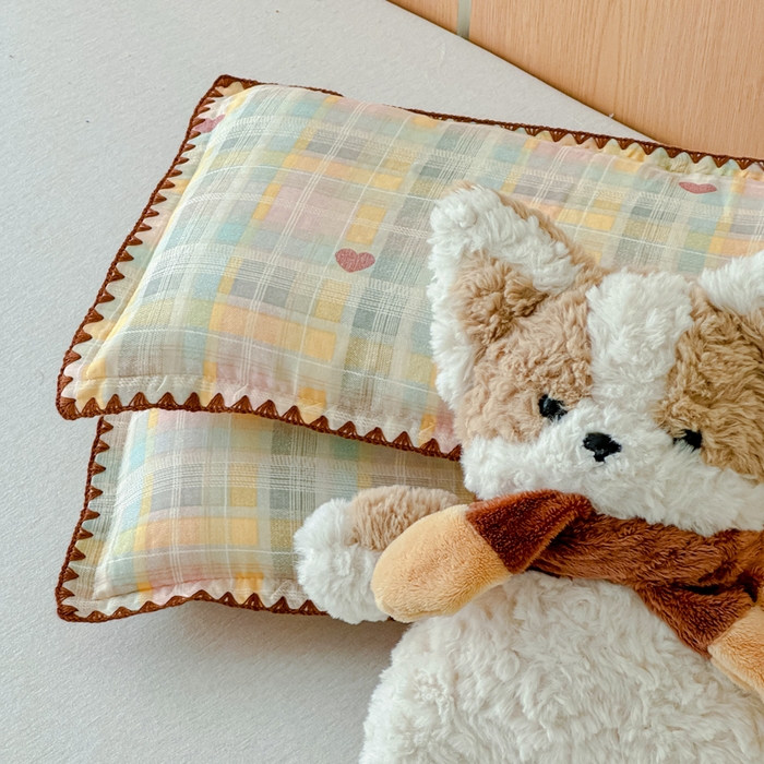 91家纺网 家纺一手货源 找家纺 金丝鸟家纺 2026新款全棉双层纱贝壳边款枕套多规格儿童枕套 七彩方格