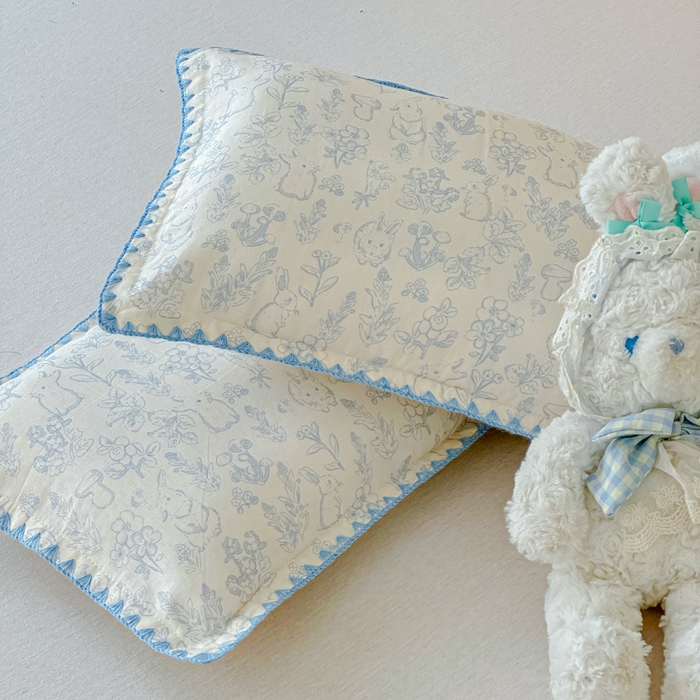 91家纺网 家纺一手货源 找家纺 金丝鸟家纺 2026新款全棉双层纱贝壳边款枕套多规格儿童枕套 芋泥兔兔 兰