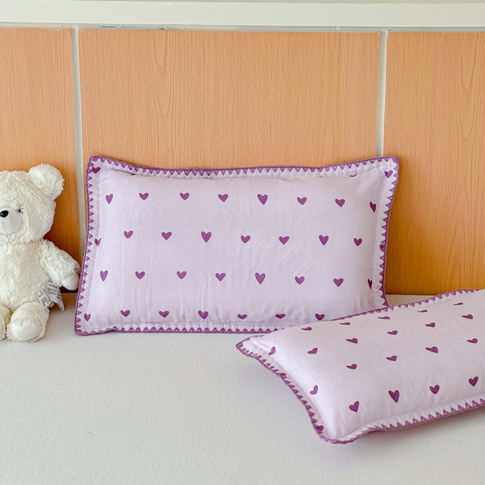 91家纺网 家纺一手货源 找家纺 金丝鸟家纺 2026新款全棉双层纱贝壳边款枕套多规格儿童枕套 紫色心情