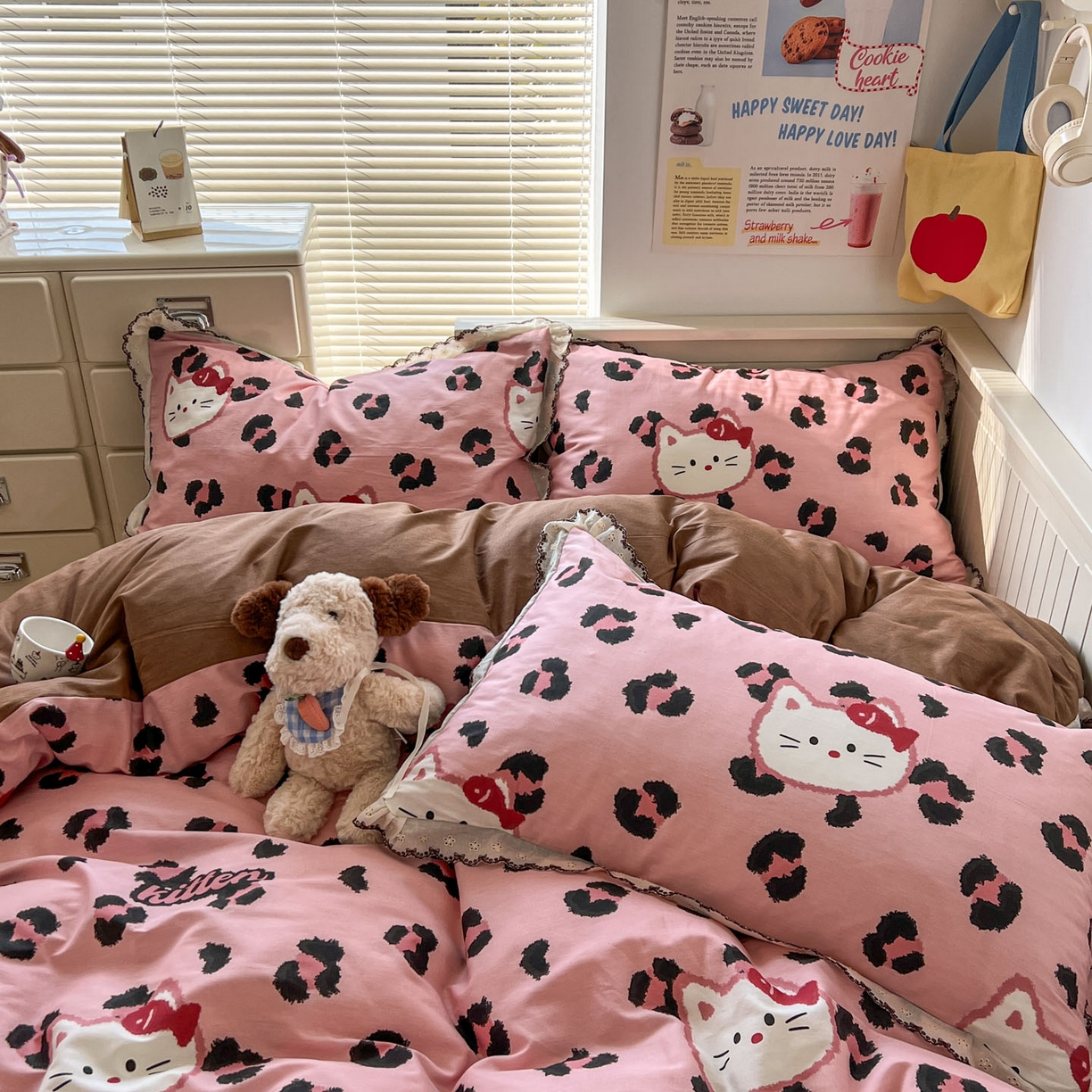 91家纺网 家纺一手货源 找家纺 希诺家居 2025新款费尔岛风全棉纯棉四件套韩式小清新花边四件套 千禧喵-粉