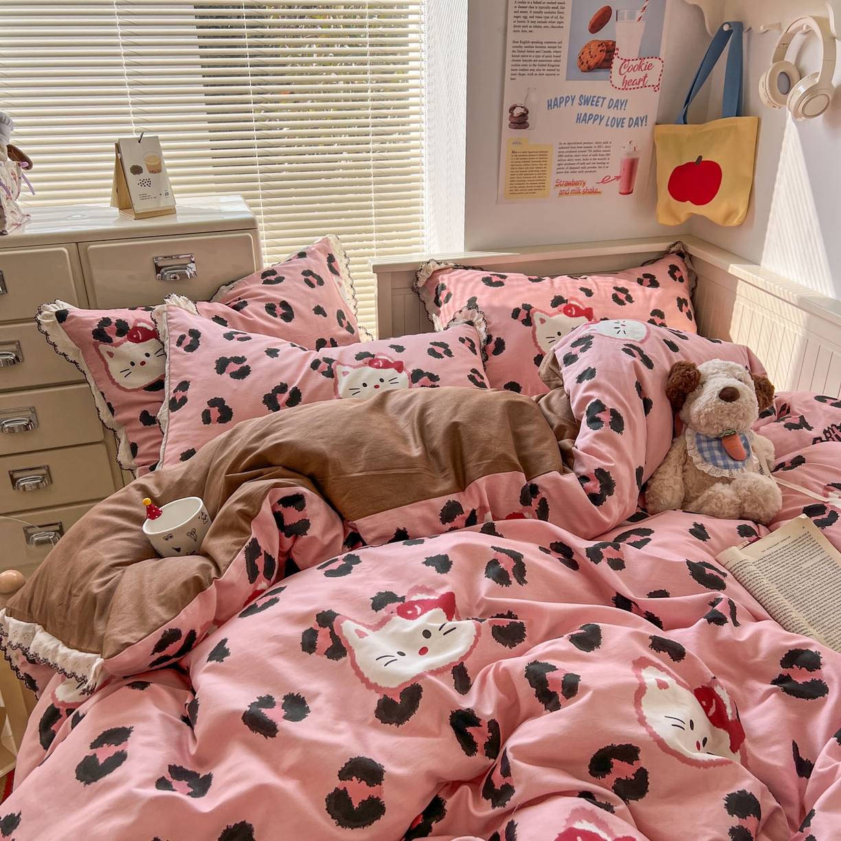 91家纺网 家纺一手货源 找家纺 希诺家居 2025新款费尔岛风全棉纯棉四件套韩式小清新花边四件套 千禧喵-粉