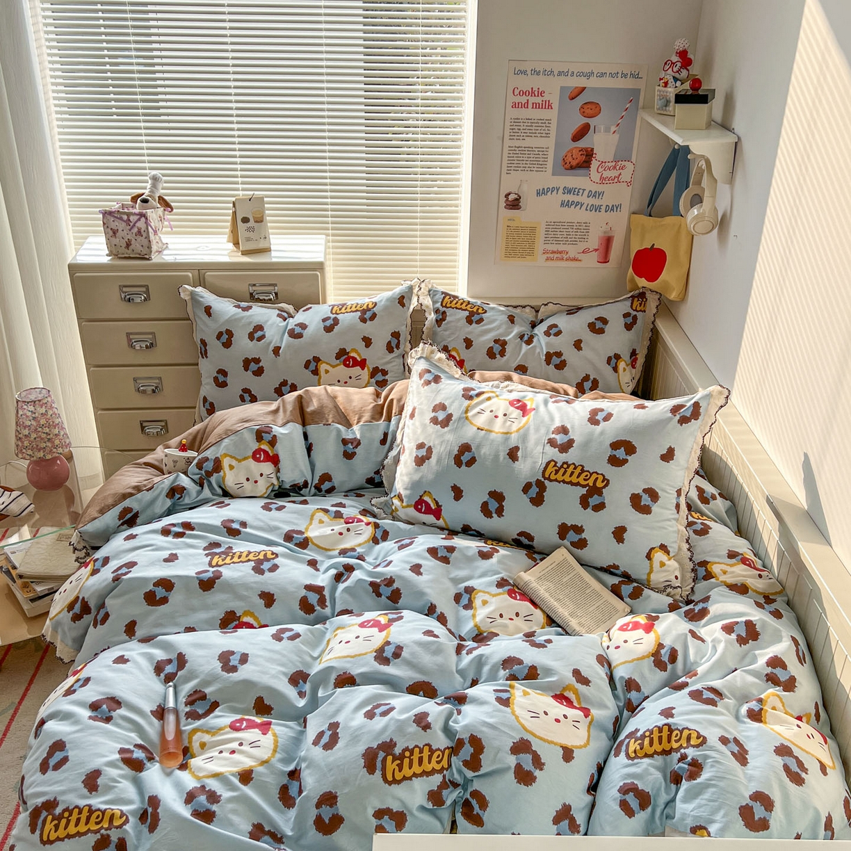 91家纺网 家纺一手货源 找家纺 希诺家居 2025新款费尔岛风全棉纯棉四件套韩式小清新花边四件套 千禧喵-蓝