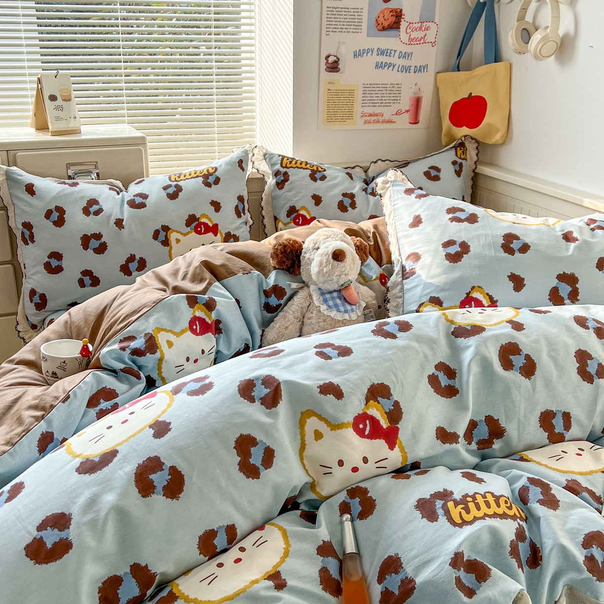 91家纺网 家纺一手货源 找家纺 希诺家居 2025新款费尔岛风全棉纯棉四件套韩式小清新花边四件套 千禧喵-蓝