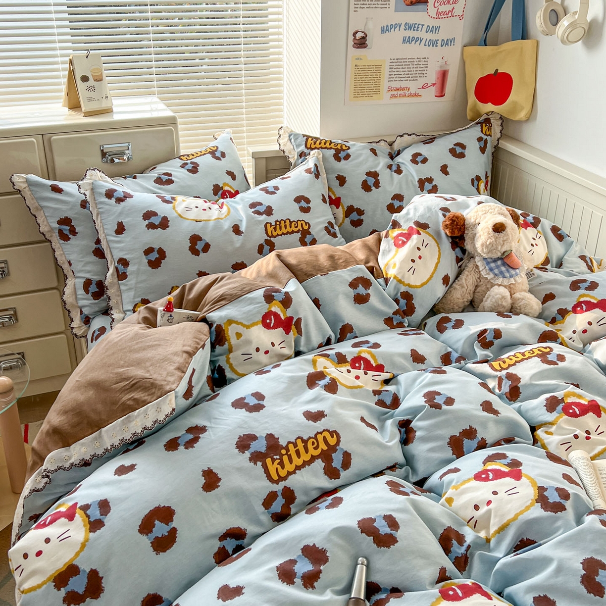 91家纺网 家纺一手货源 找家纺 希诺家居 2025新款费尔岛风全棉纯棉四件套韩式小清新花边四件套 千禧喵-蓝