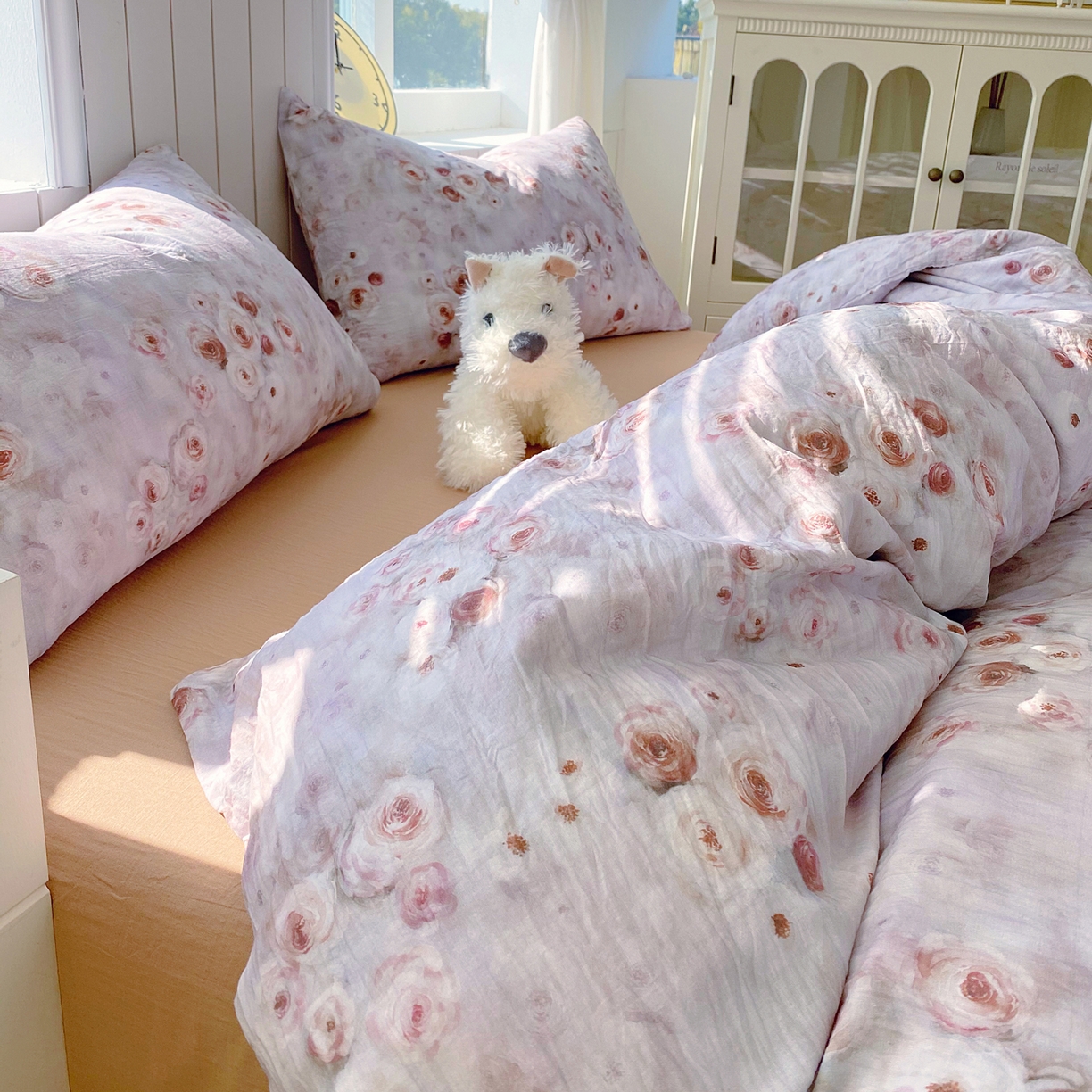 91家纺网 家纺一手货源 找家纺 春皖家纺 2026新款A类全棉有氧双层纱印花四件套单品系列-四件套 雾棕