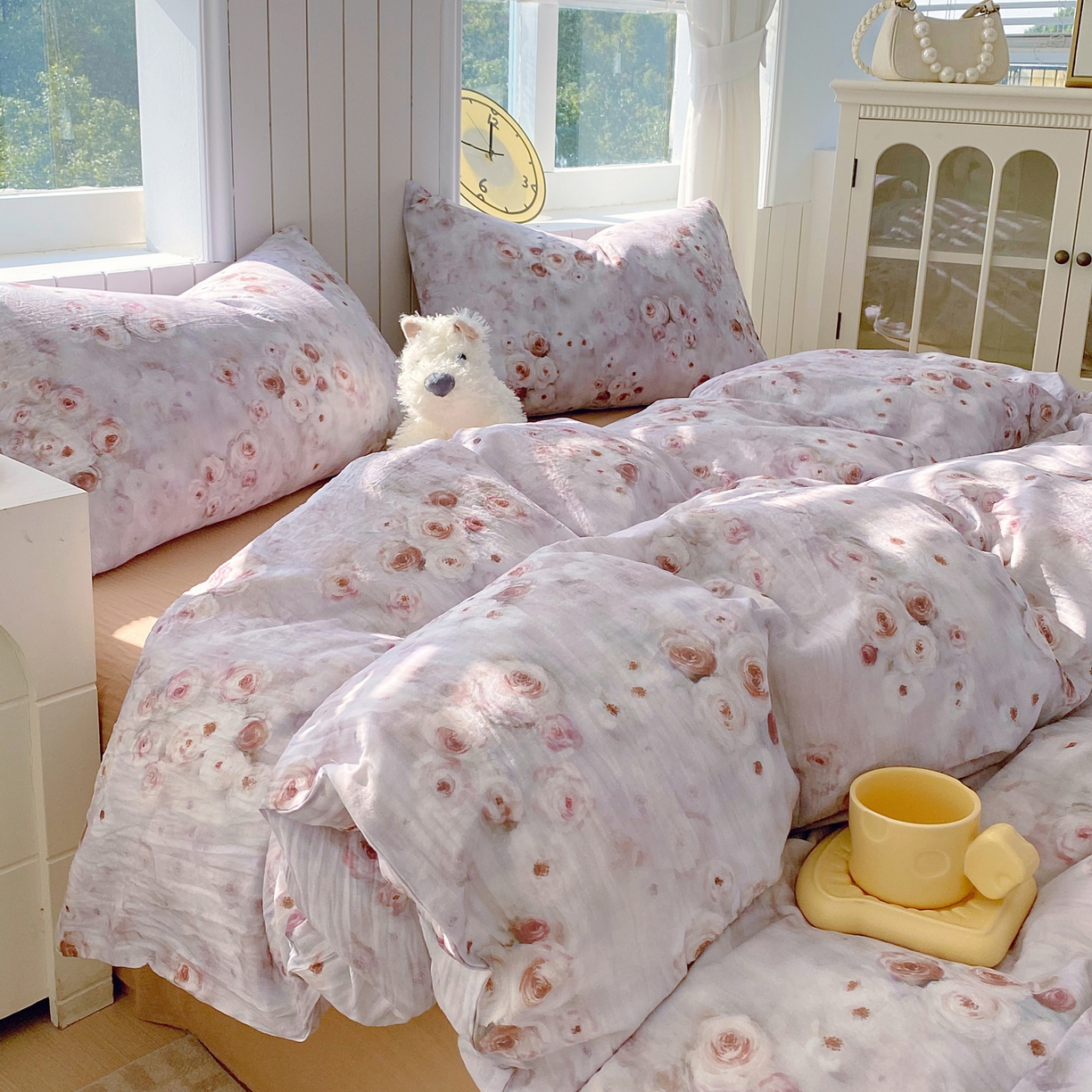 91家纺网 家纺一手货源 找家纺 春皖家纺 2026新款A类全棉有氧双层纱印花四件套单品系列-四件套 雾棕