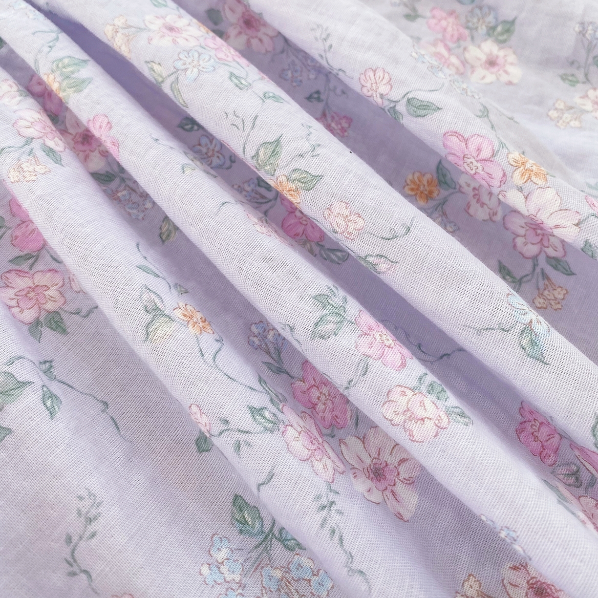 91家纺网 家纺一手货源 找家纺 春皖家纺 2026新款A类全棉有氧双层纱印花四件套单品系列-单床笠 雾色里德