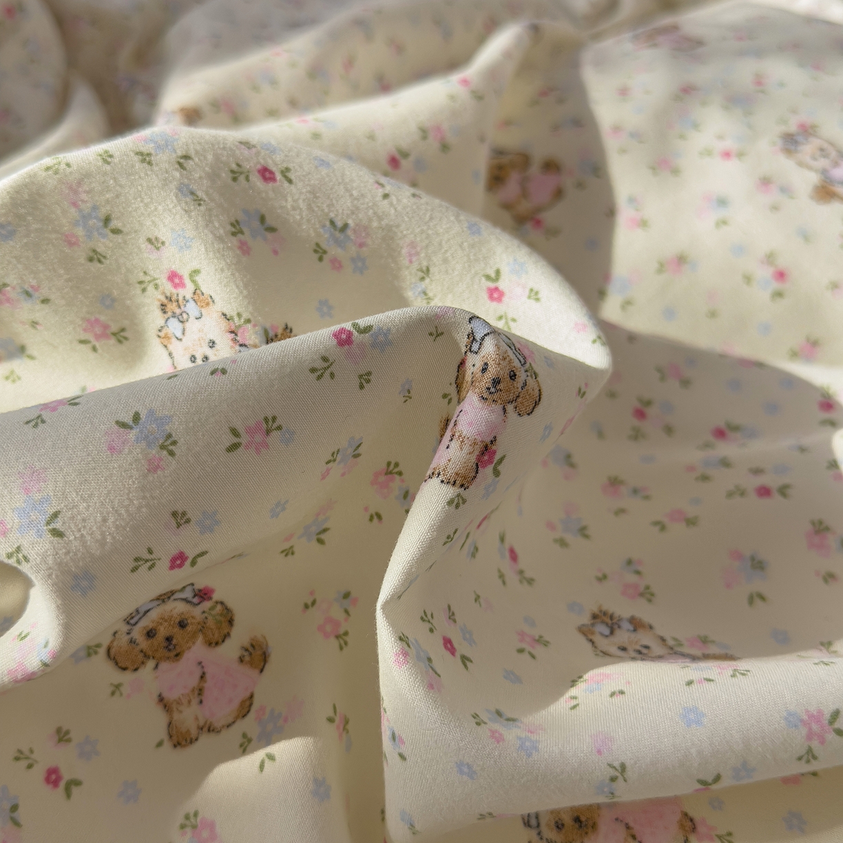 91家纺网 家纺一手货源 找家纺 希丞家居 2026新款博主风小清新仿棉云感纱床上四件套 茶话会