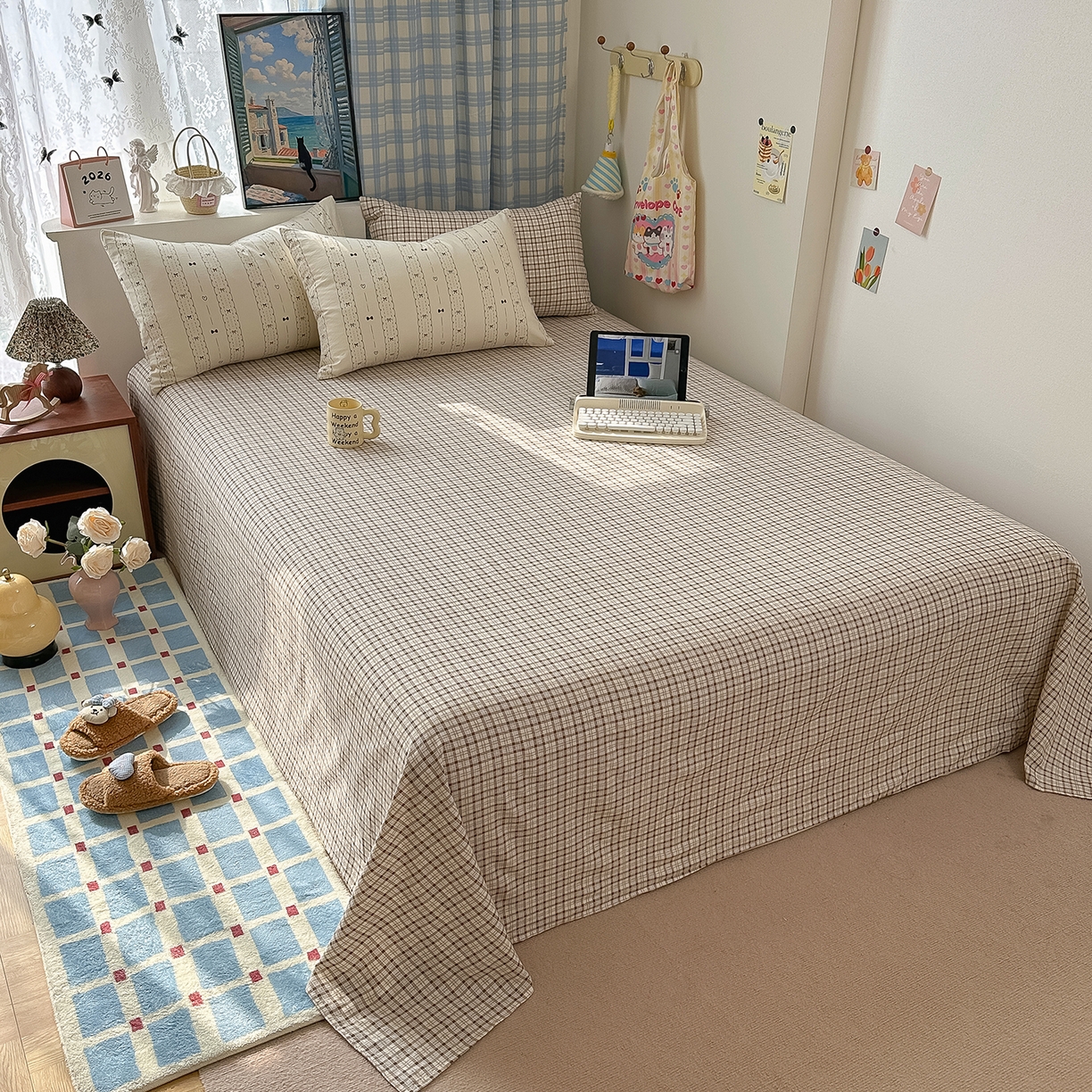 91家纺网 家纺一手货源 找家纺 希丞家居 2026新款博主风小清新仿棉云感纱床上四件套 多喜乐