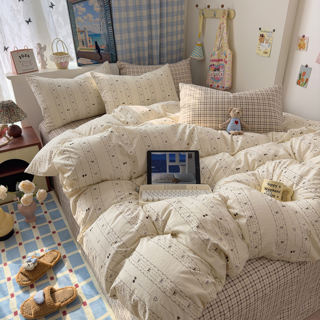 91家纺网 家纺一手货源 找家纺 希丞家居 2026新款博主风小清新仿棉云感纱床上四件套 多喜乐