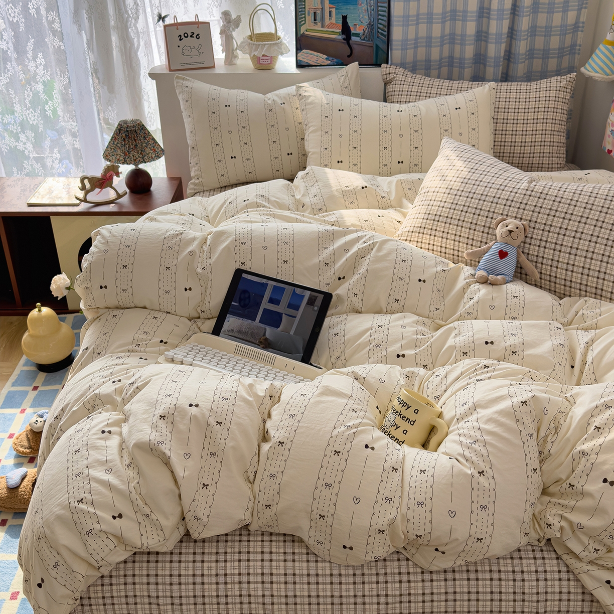 91家纺网 家纺一手货源 找家纺 希丞家居 2026新款博主风小清新仿棉云感纱床上四件套 多喜乐