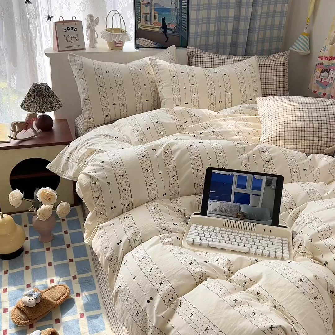 91家纺网 家纺一手货源 找家纺 希丞家居 2026新款博主风小清新仿棉云感纱床上四件套 多喜乐