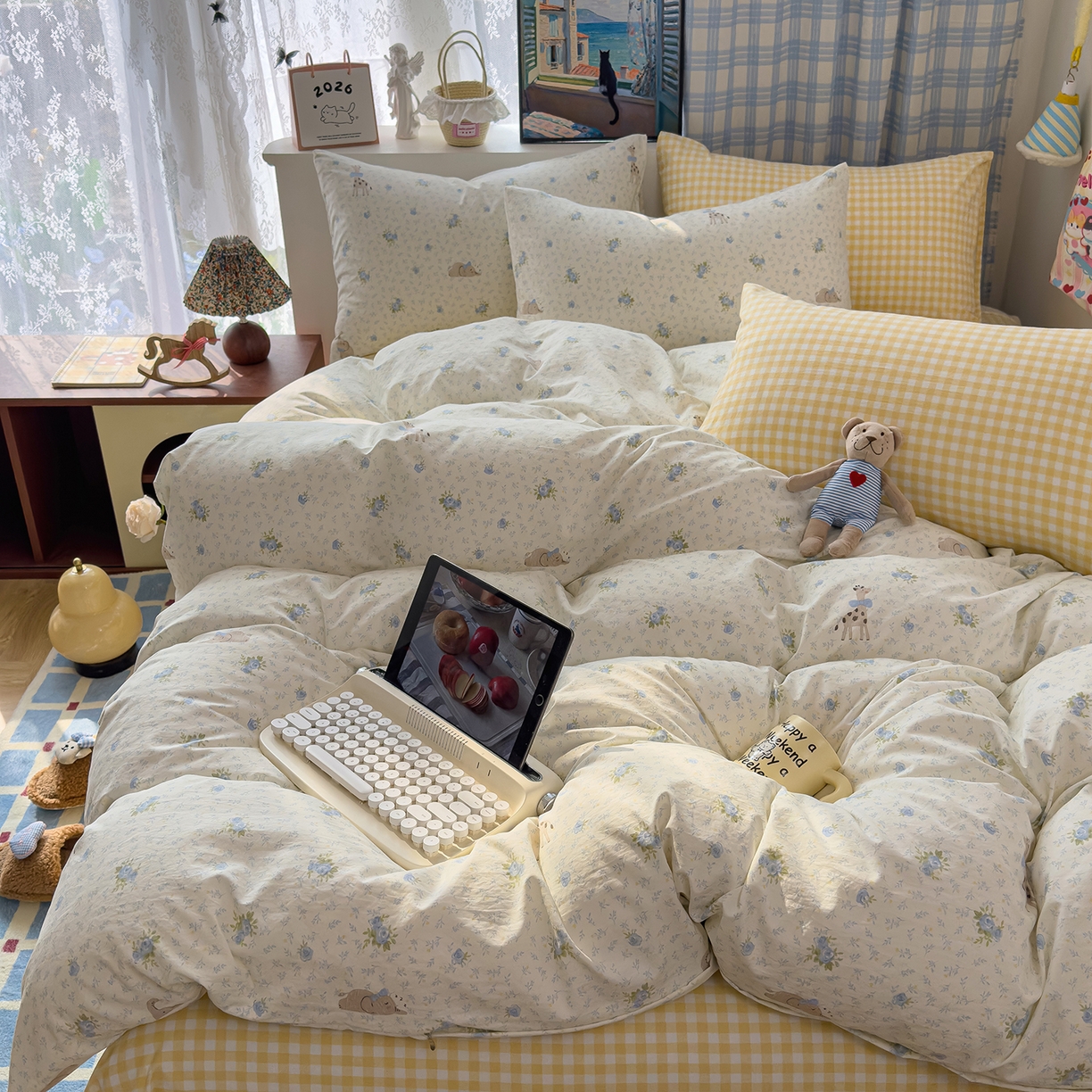 91家纺网 家纺一手货源 找家纺 希丞家居 2026新款博主风小清新仿棉云感纱床上四件套 海盐幻想