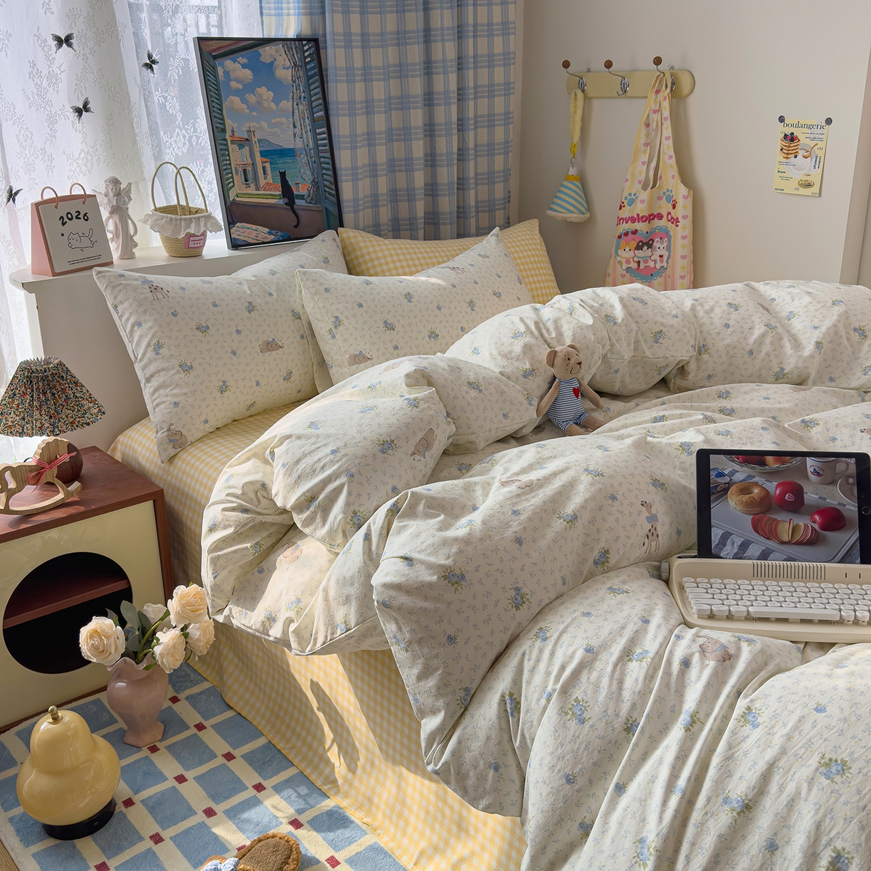 91家纺网 家纺一手货源 找家纺 希丞家居 2026新款博主风小清新仿棉云感纱床上四件套 海盐幻想