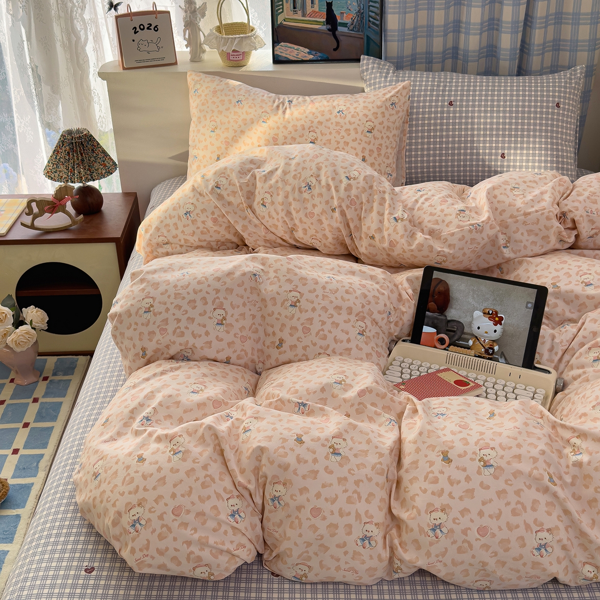 91家纺网 家纺一手货源 找家纺 希丞家居 2026新款博主风小清新仿棉云感纱床上四件套 喵小姐