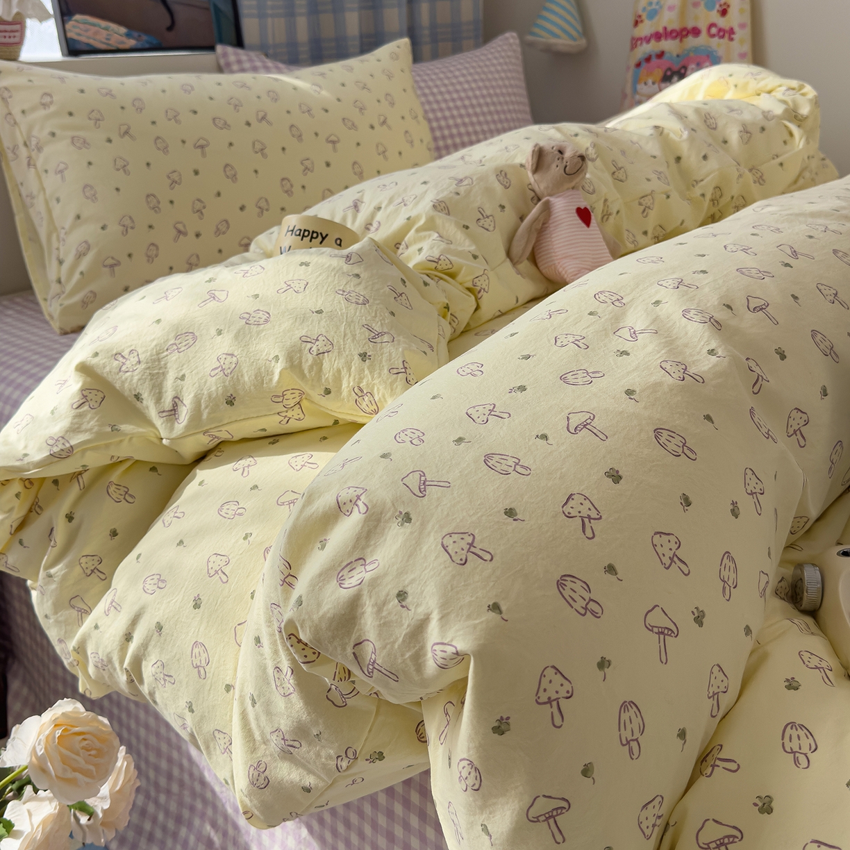 91家纺网 家纺一手货源 找家纺 希丞家居 2026新款博主风小清新仿棉云感纱床上四件套 奶油蘑菇