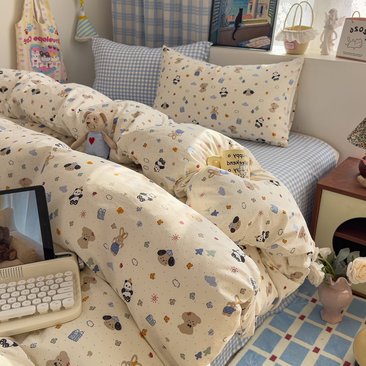 91家纺网 家纺一手货源 找家纺 希丞家居 2026新款博主风小清新仿棉云感纱床上四件套 小幸运