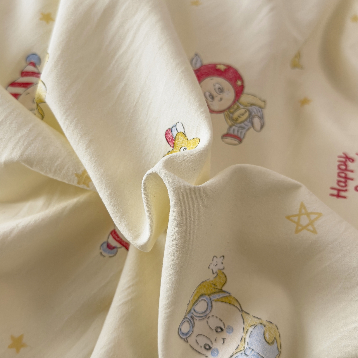 91家纺网 家纺一手货源 找家纺 希丞家居 2026新款博主风小清新仿棉云感纱床上四件套 星星人