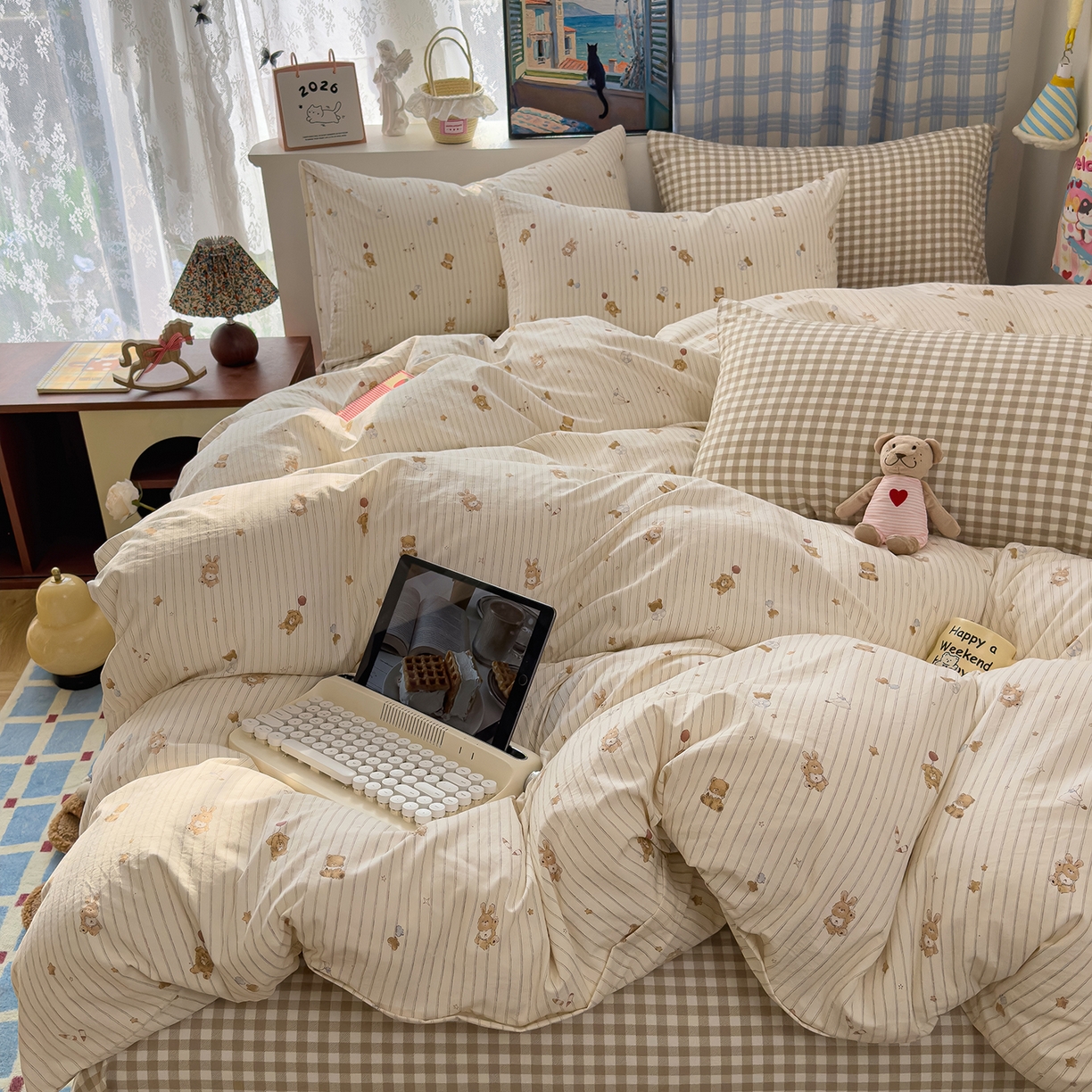 91家纺网 家纺一手货源 找家纺 希丞家居 2026新款博主风小清新仿棉云感纱床上四件套 织梦家