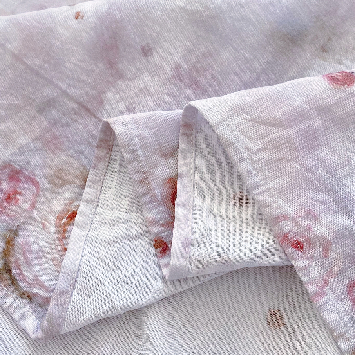 91家纺网 家纺一手货源 找家纺 春皖家纺 2026新款A类全棉有氧双层纱印花四件套单品系列-单床单 雾棕