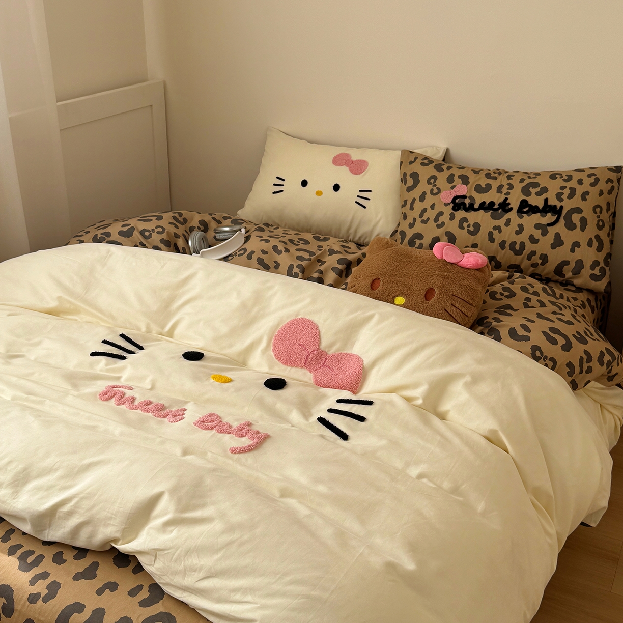 91家纺网 家纺一手货源 找家纺 （总）桃喜 2026新款40支全棉12868四件套-黑皮猫猫