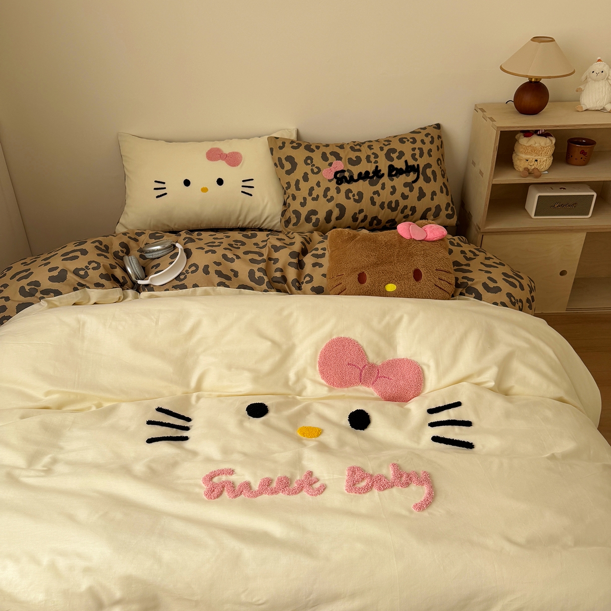 91家纺网 家纺一手货源 找家纺 桃喜 2026新款40支全棉12868四件套-黑皮猫猫 黑皮猫猫白咖