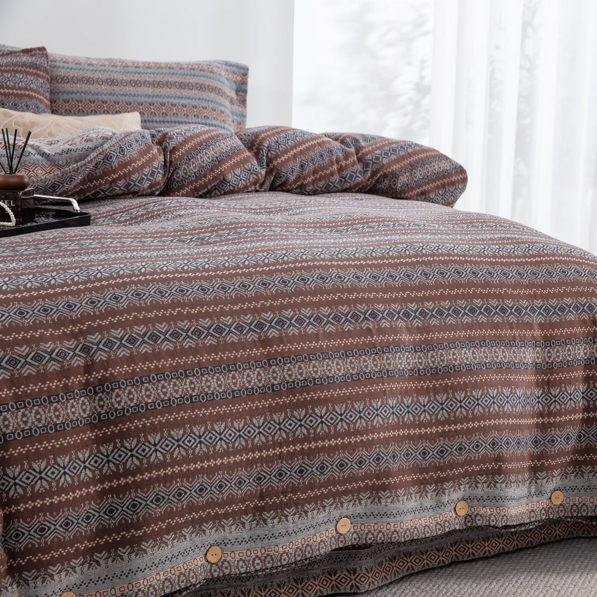 91家纺网 家纺一手货源 找家纺 仰望棉麻双层纱供应链 2025新款全棉色织提花双层纱四件套-波西米亚狂想曲 波西米亚-纽扣款