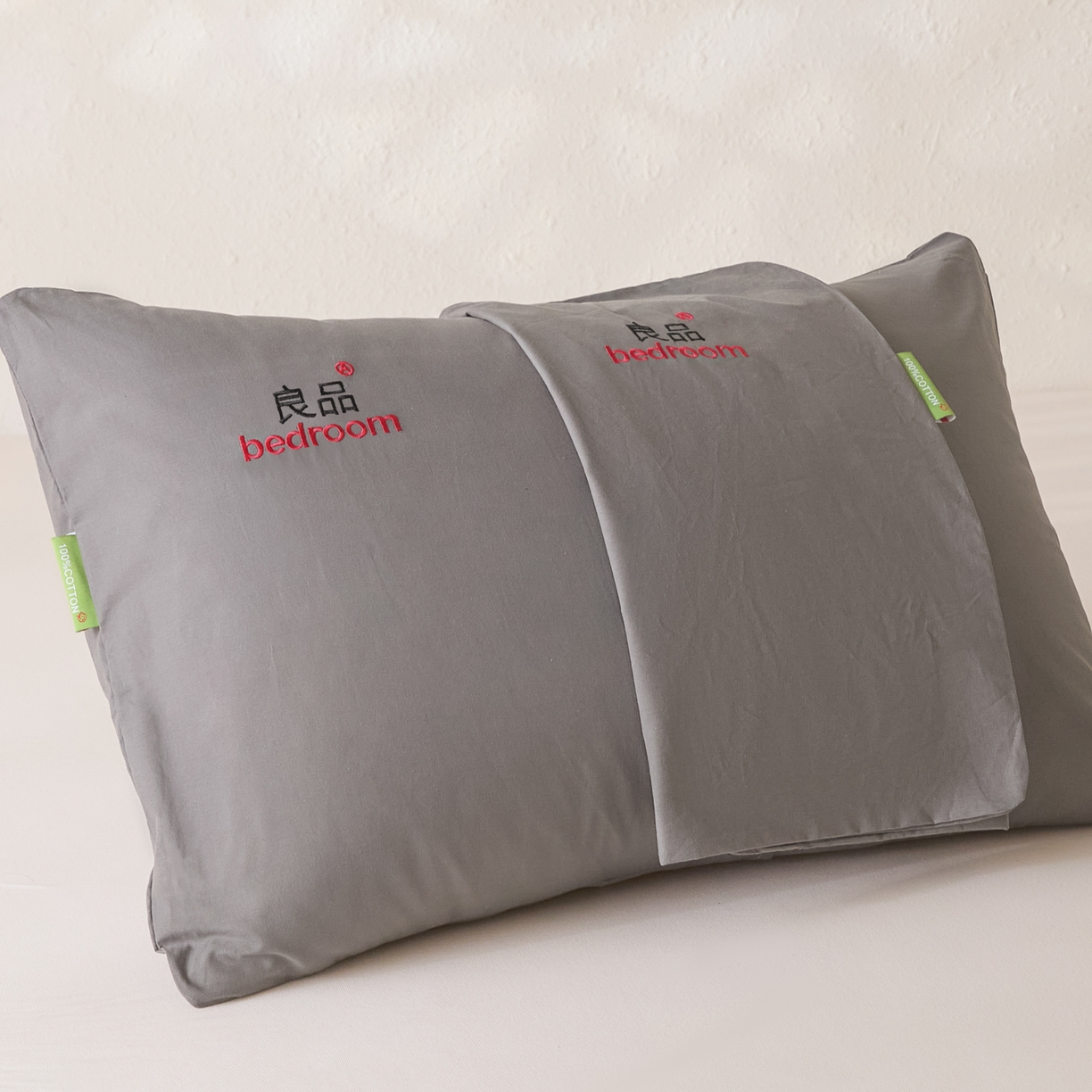 91家纺网 家纺一手货源 找家纺 芬晴家纺 2026新款条纹纯色良品刺绣枕套 纯色-岩灰