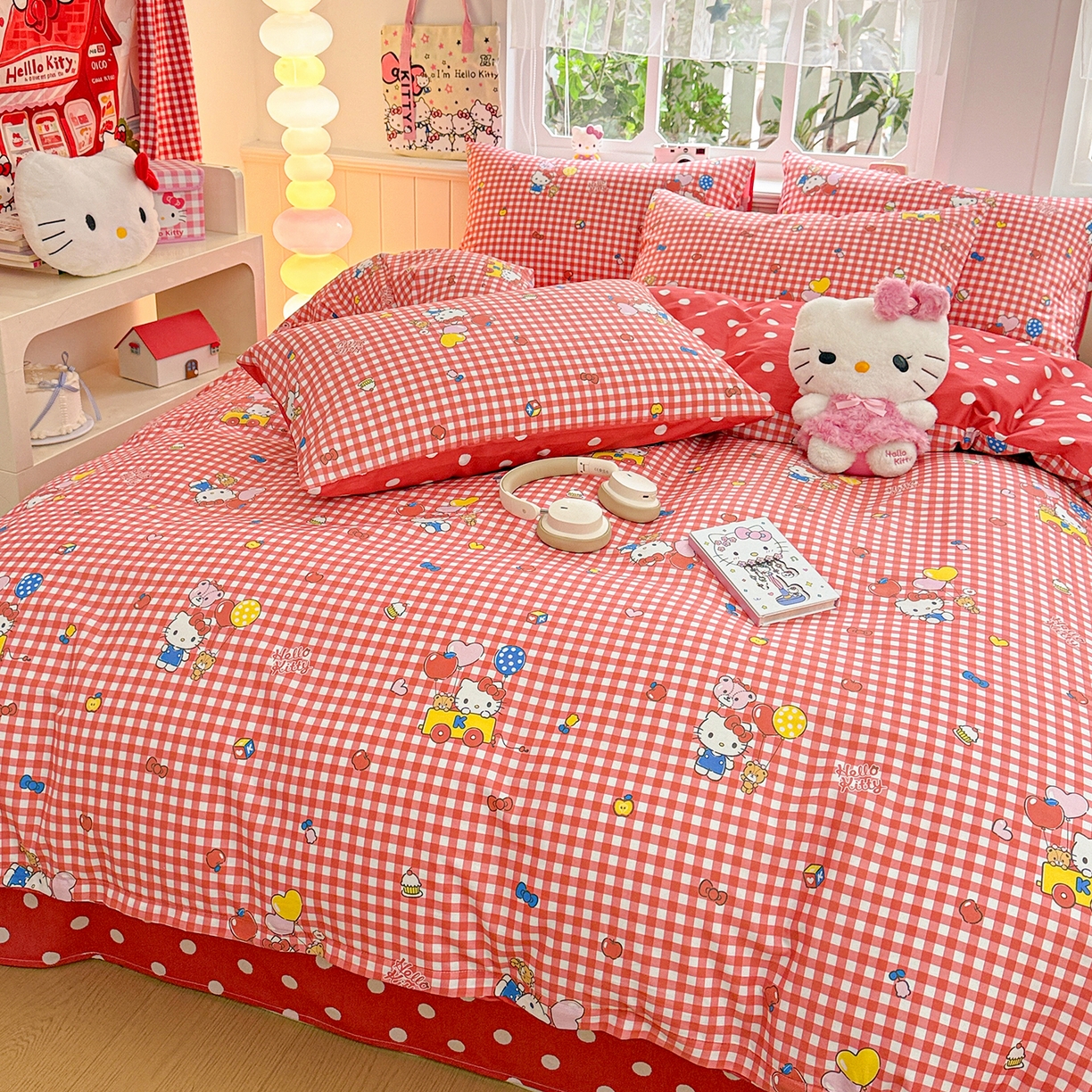 91家纺网 家纺一手货源 找家纺 朵希曼 2026新款三丽鸥全棉印花四件套系列 红格凯蒂