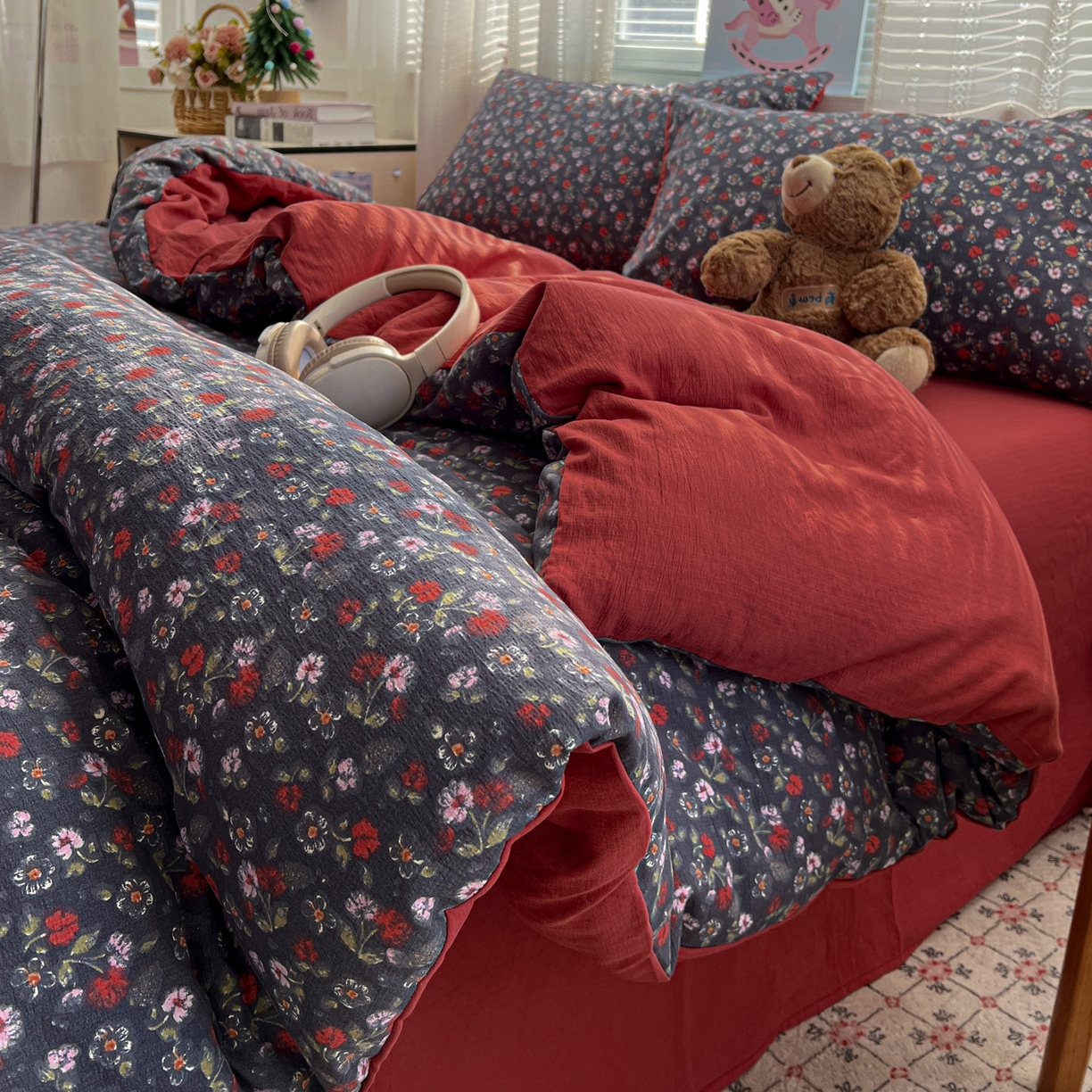 91家纺网 家纺一手货源 找家纺 水木坊 2026新款云感简单款系列四件套 暗夜玫瑰