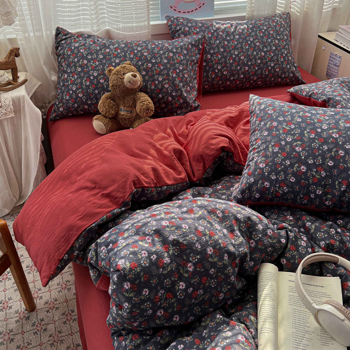 91家纺网 家纺一手货源 找家纺 水木坊 2026新款云感简单款系列四件套 暗夜玫瑰