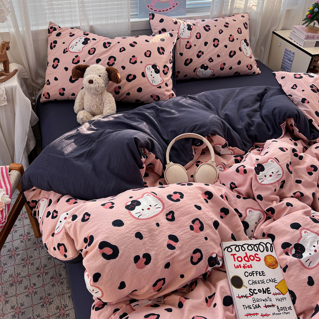 水木坊 2026新款云感简单款系列四件套 大脸二胡猫粉