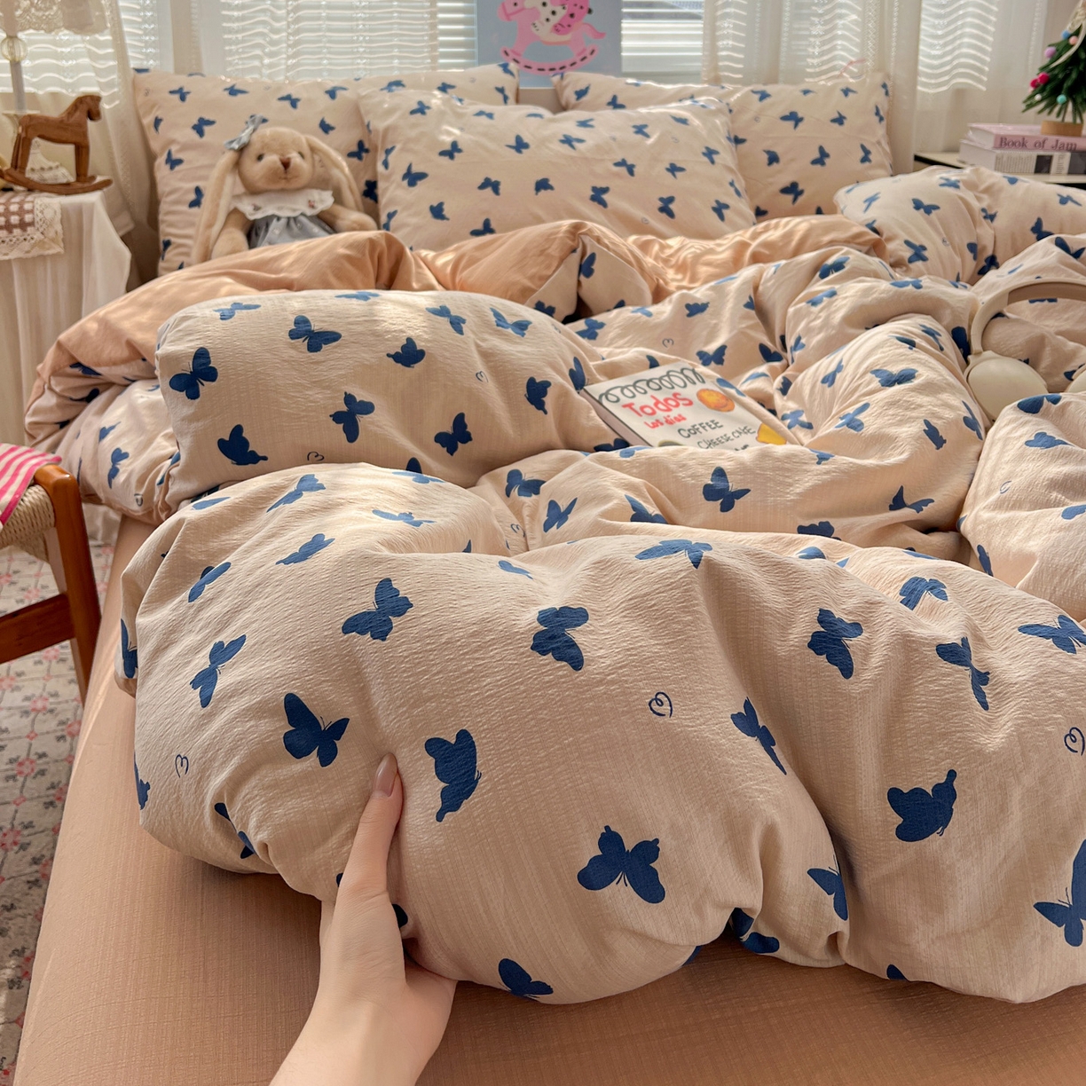 91家纺网 家纺一手货源 找家纺 水木坊 2026新款云感简单款系列四件套 蝴蝶剪影