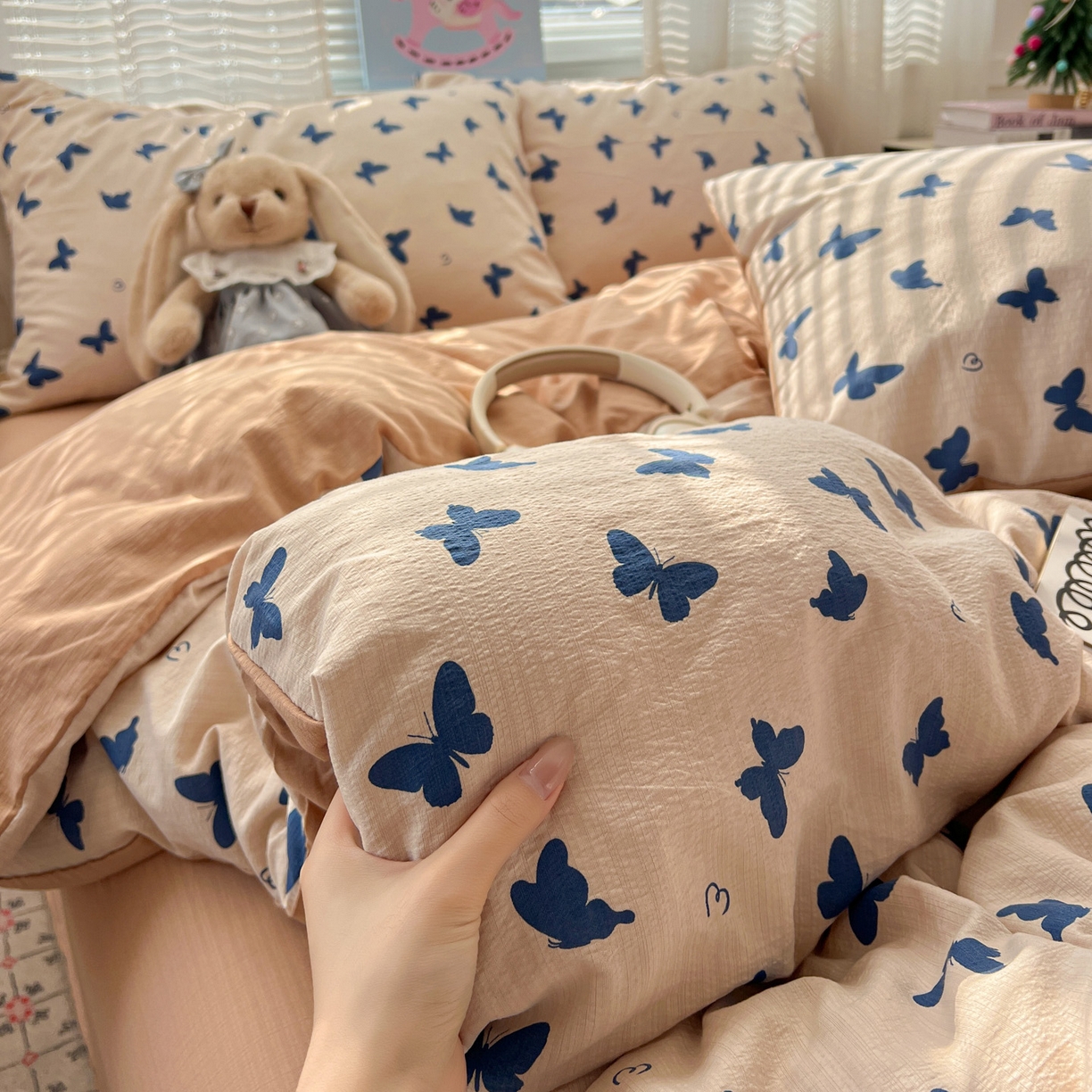 91家纺网 家纺一手货源 找家纺 水木坊 2026新款云感简单款系列四件套 蝴蝶剪影