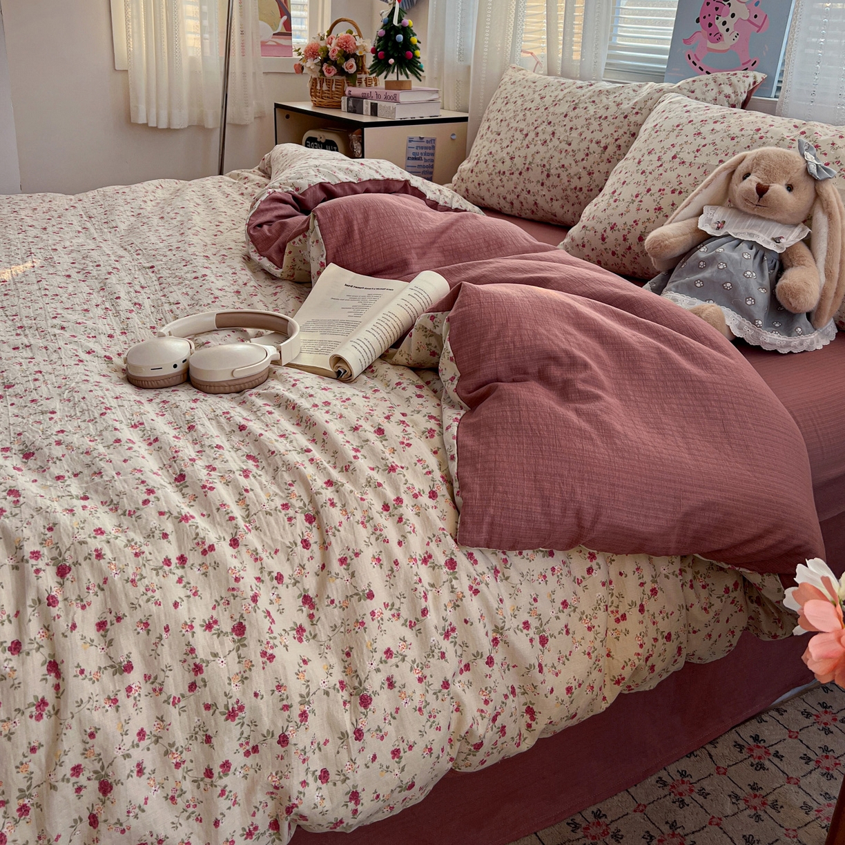 91家纺网 家纺一手货源 找家纺 水木坊 2026新款云感简单款系列四件套 见花则喜