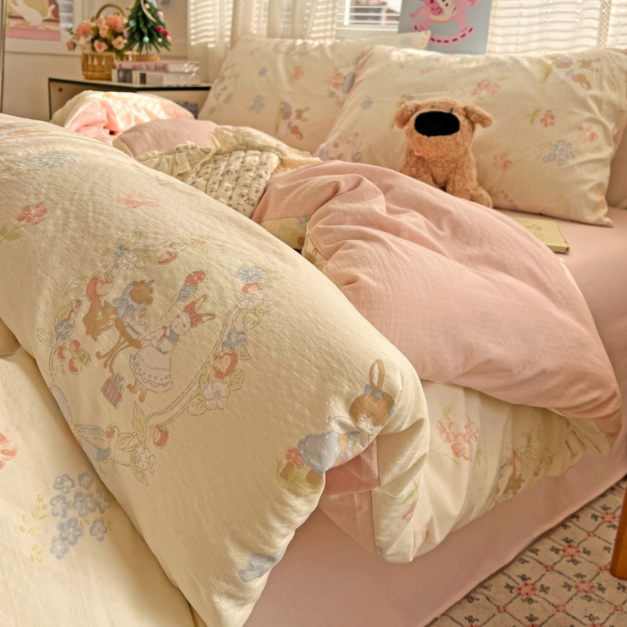 91家纺网 家纺一手货源 找家纺 水木坊 2026新款云感简单款系列四件套 镜子里的兔