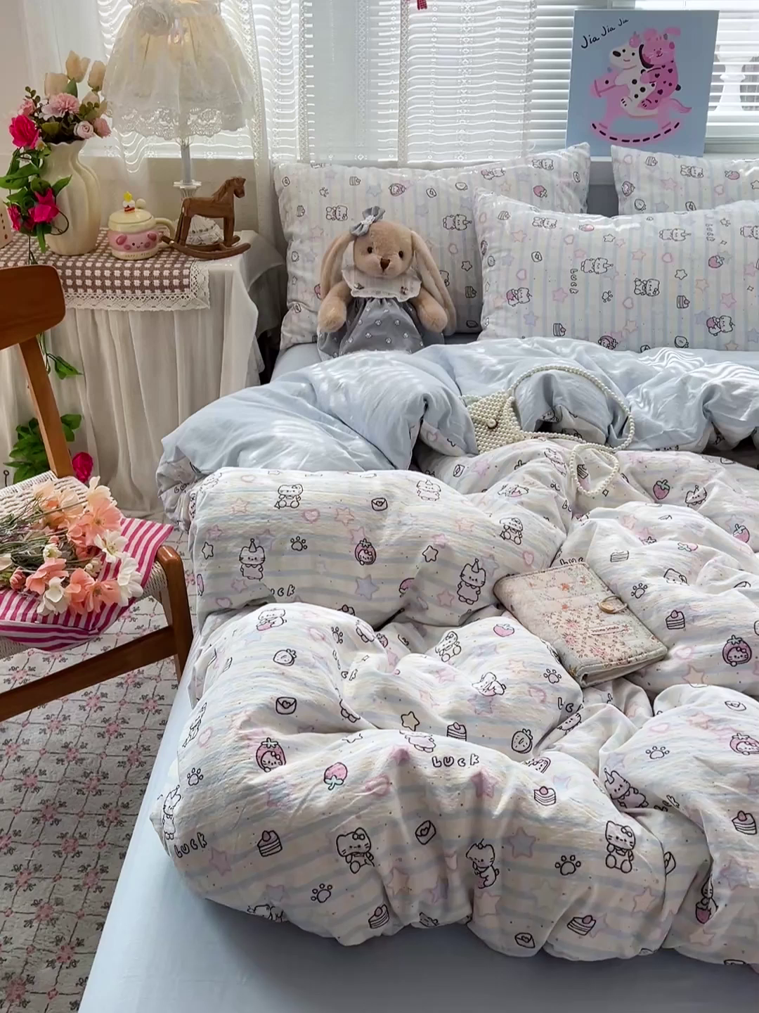 91家纺网 家纺一手货源 找家纺 水木坊 2026新款云感简单款系列四件套 切块草莓猫