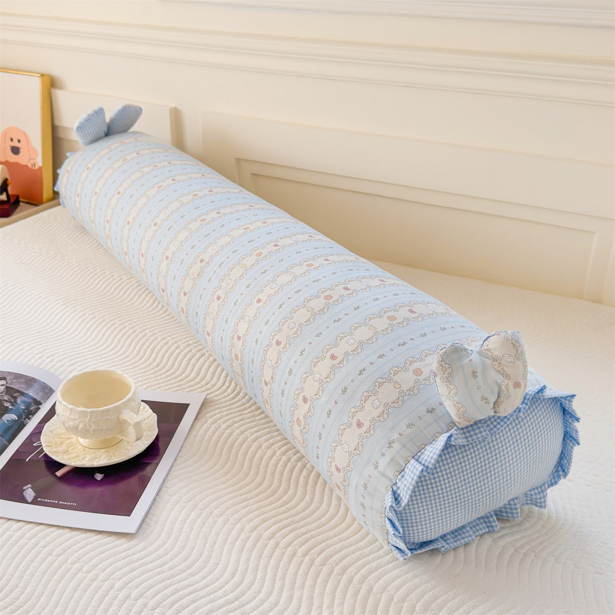 91家纺网 家纺一手货源 找家纺 麦肯锡 2026新款卡通糖果抱枕夹腿抱枕 春日花眠【产品图】/对