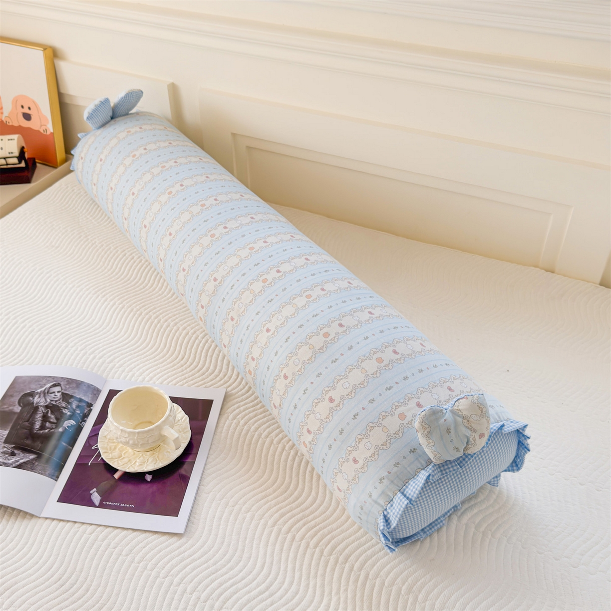 91家纺网 家纺一手货源 找家纺 麦肯锡 2026新款卡通糖果抱枕夹腿抱枕 春日花眠【产品图】/对