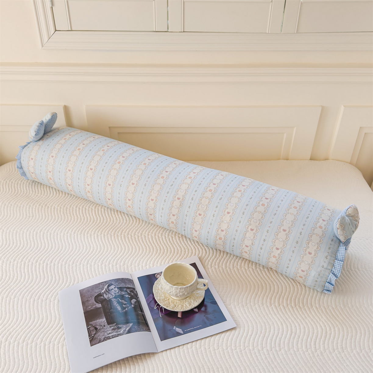 91家纺网 家纺一手货源 找家纺 麦肯锡 2026新款卡通糖果抱枕夹腿抱枕 春日花眠【产品图】/对