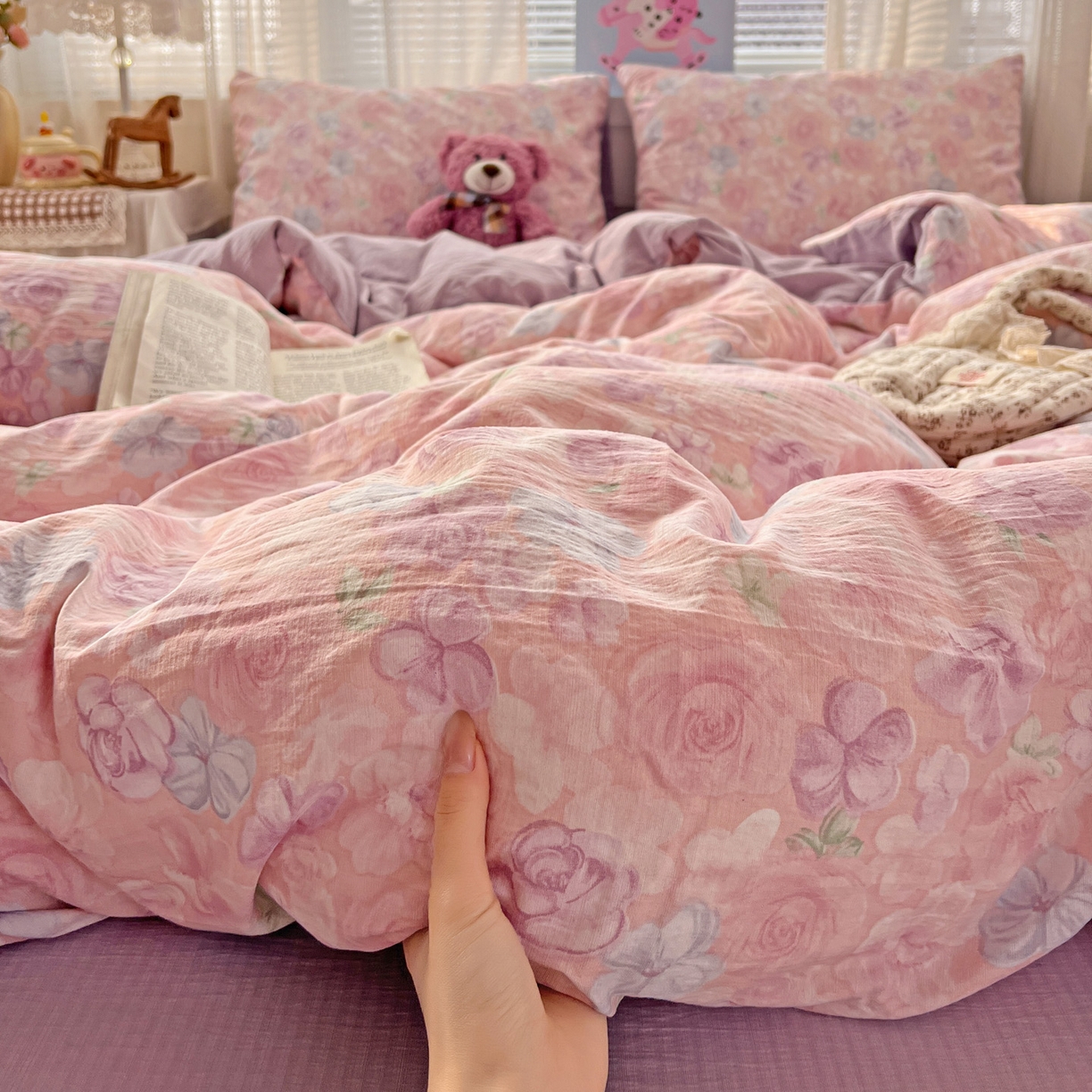 91家纺网 家纺一手货源 找家纺 水木坊 2026新款云感简单款系列四件套 烟紫