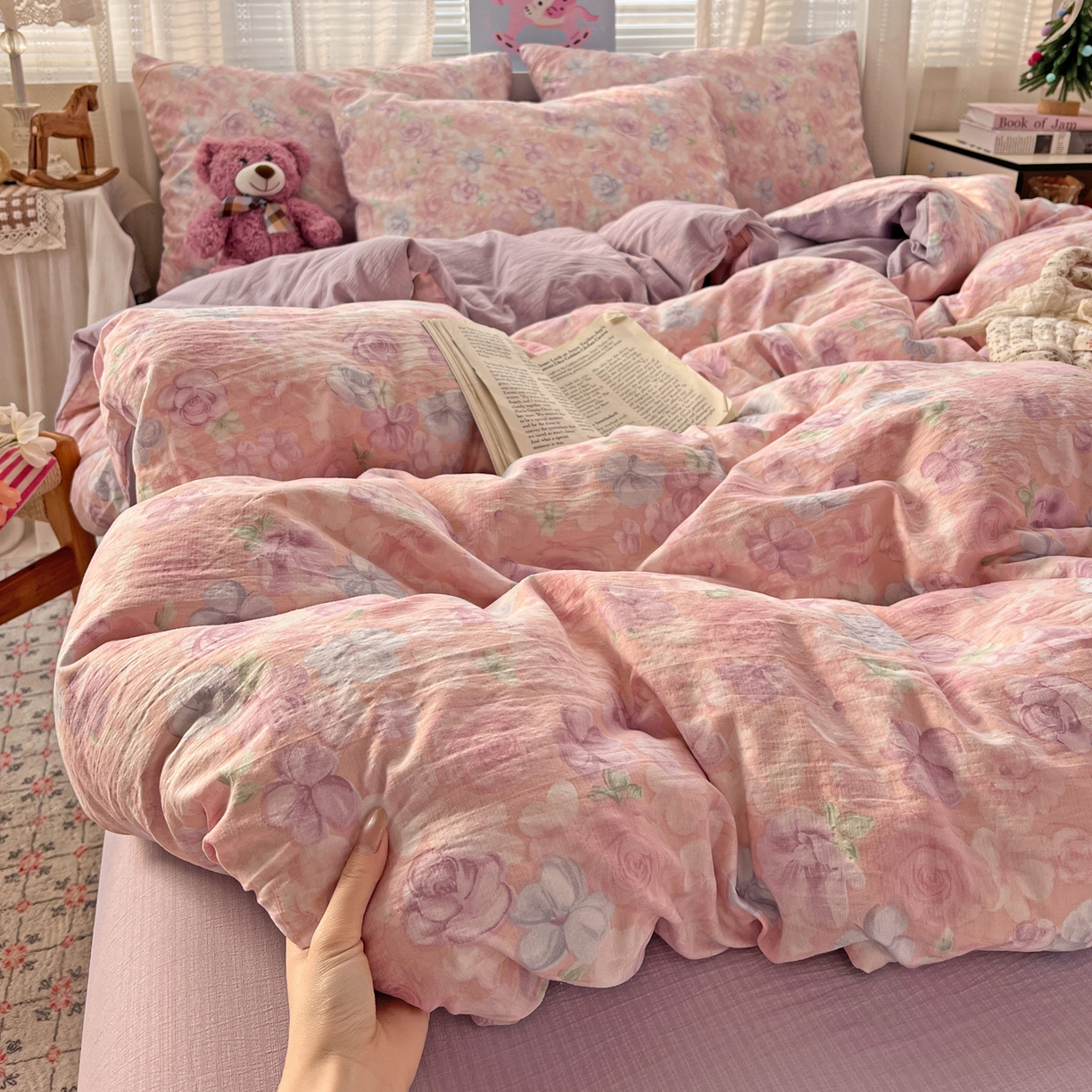 91家纺网 家纺一手货源 找家纺 水木坊 2026新款云感简单款系列四件套 烟紫