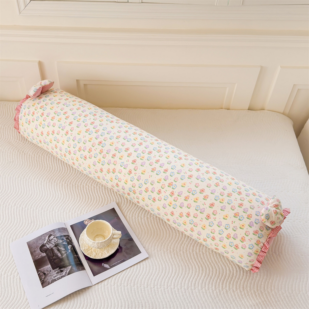 91家纺网 家纺一手货源 找家纺 麦肯锡 2026新款卡通糖果抱枕夹腿抱枕 花花暖阳【产品图】/对