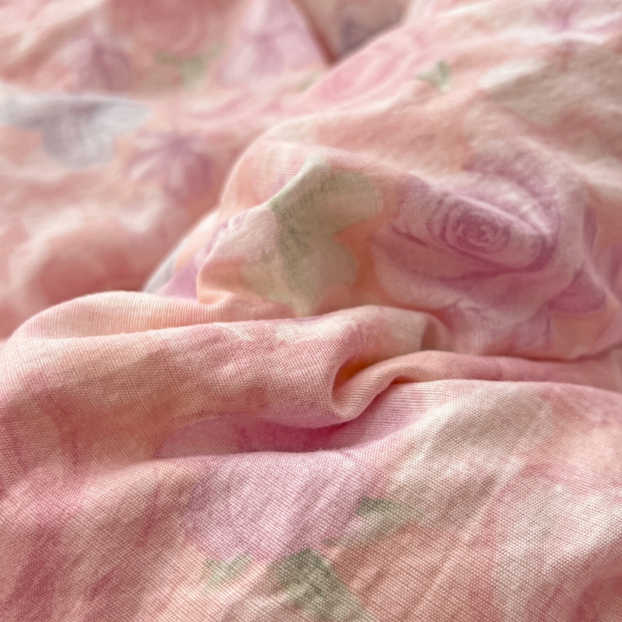 91家纺网 家纺一手货源 找家纺 水木坊 2026新款云感简单款系列四件套 烟紫