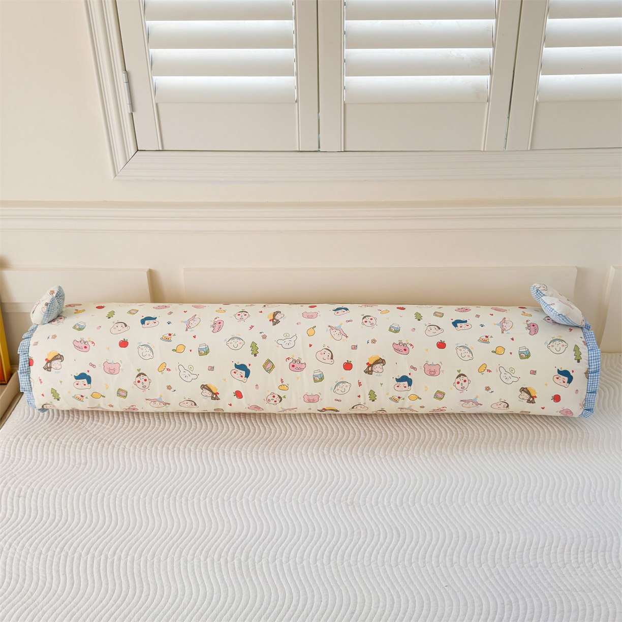 91家纺网 家纺一手货源 找家纺 麦肯锡 2026新款卡通糖果抱枕夹腿抱枕 快乐星球家【产品图】/对