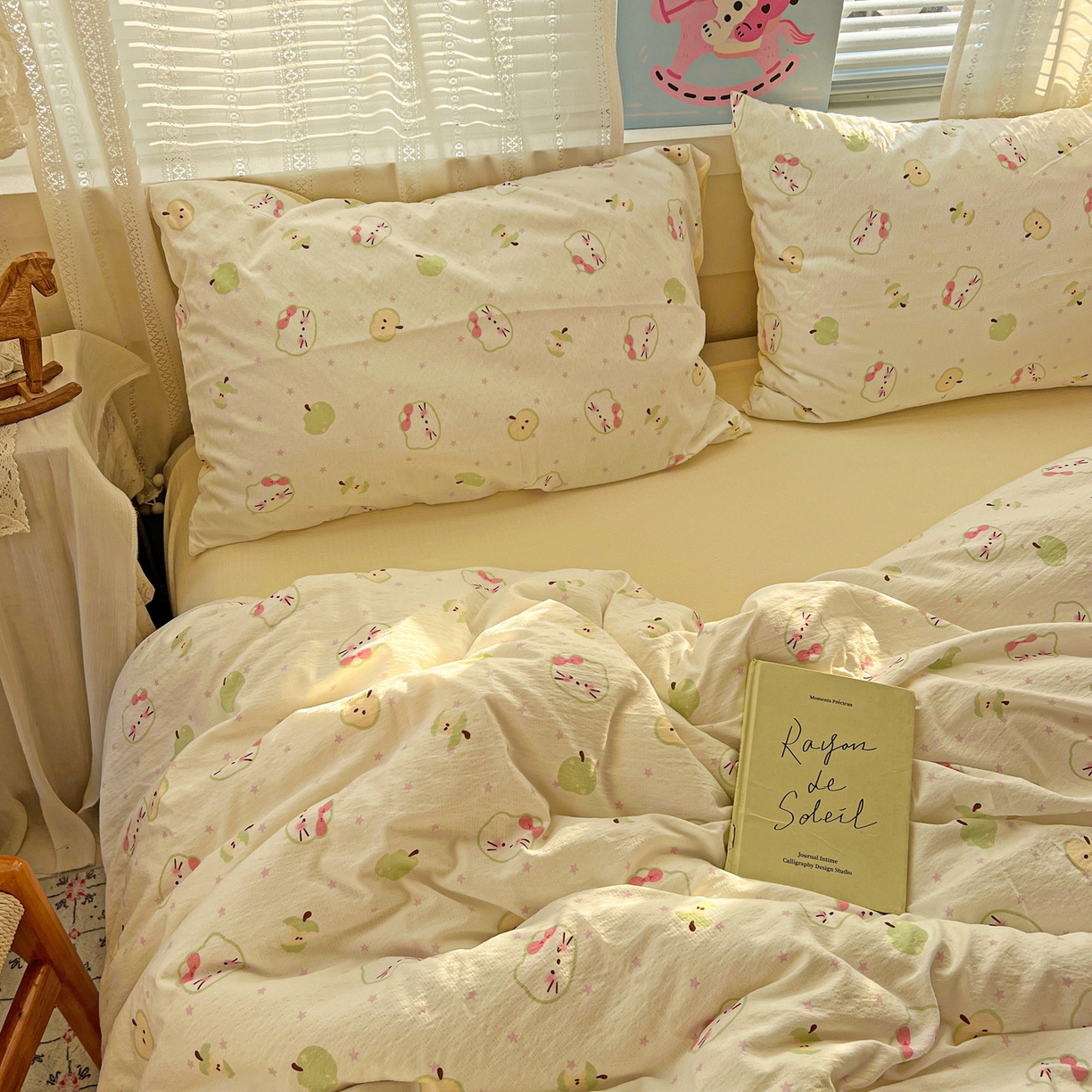 91家纺网 家纺一手货源 找家纺 水木坊 2026新款云感简单款系列四件套 一口青苹果