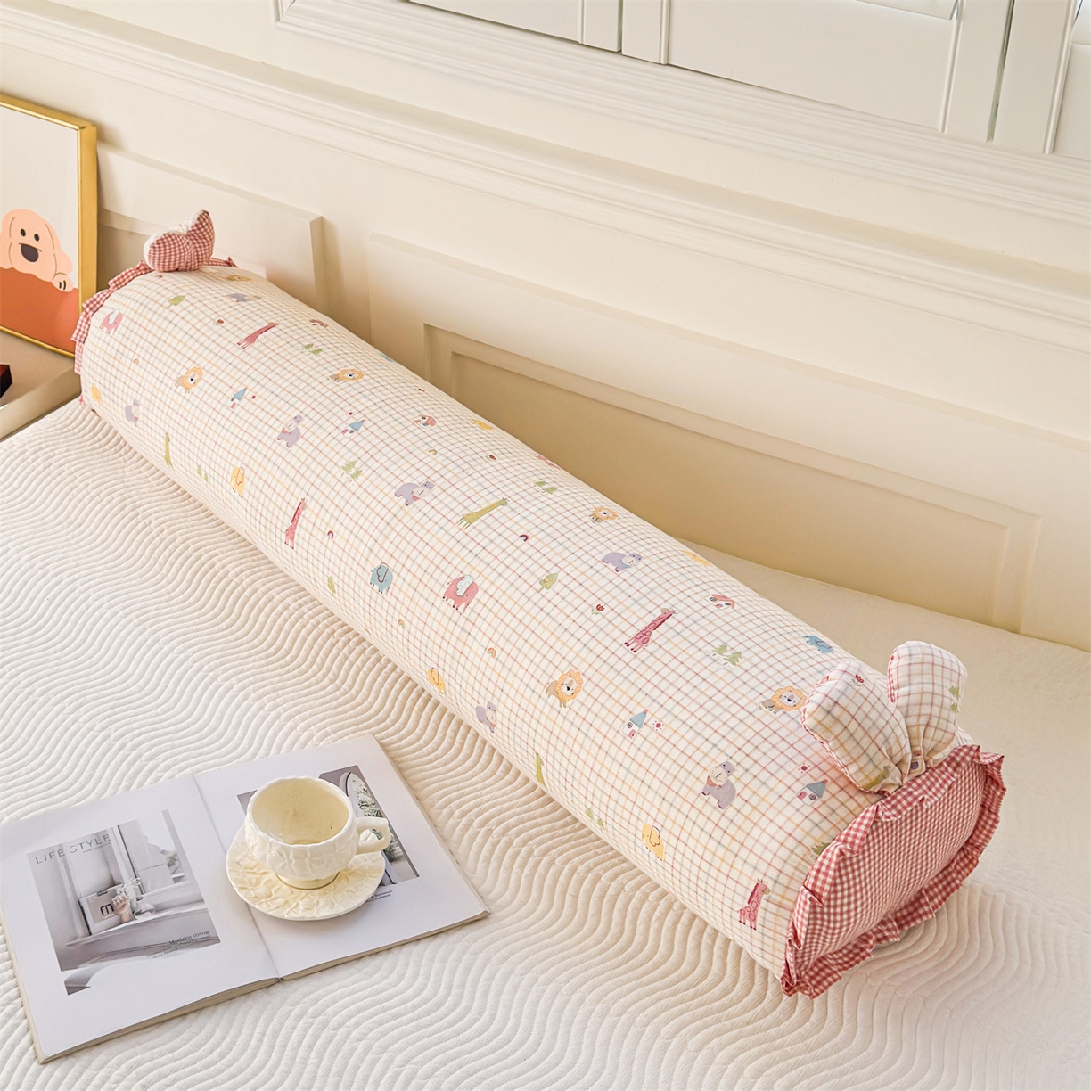 91家纺网 家纺一手货源 找家纺 麦肯锡 2026新款卡通糖果抱枕夹腿抱枕 萌宠乐园【产品图】/对