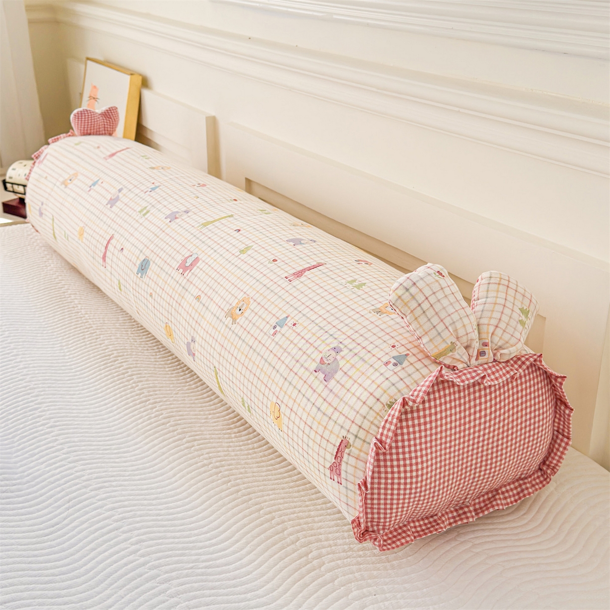 91家纺网 家纺一手货源 找家纺 麦肯锡 2026新款卡通糖果抱枕夹腿抱枕 萌宠乐园【产品图】/对