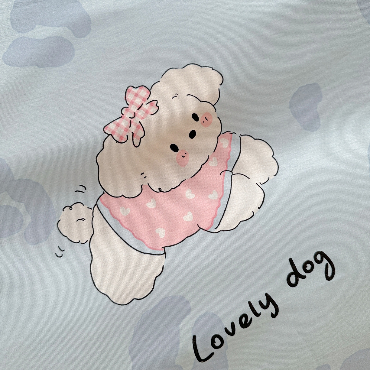 91家纺网 家纺一手货源 找家纺 春雨家居 2026新款全棉印花ins减龄可爱小清新单枕套 比星邦尼狗